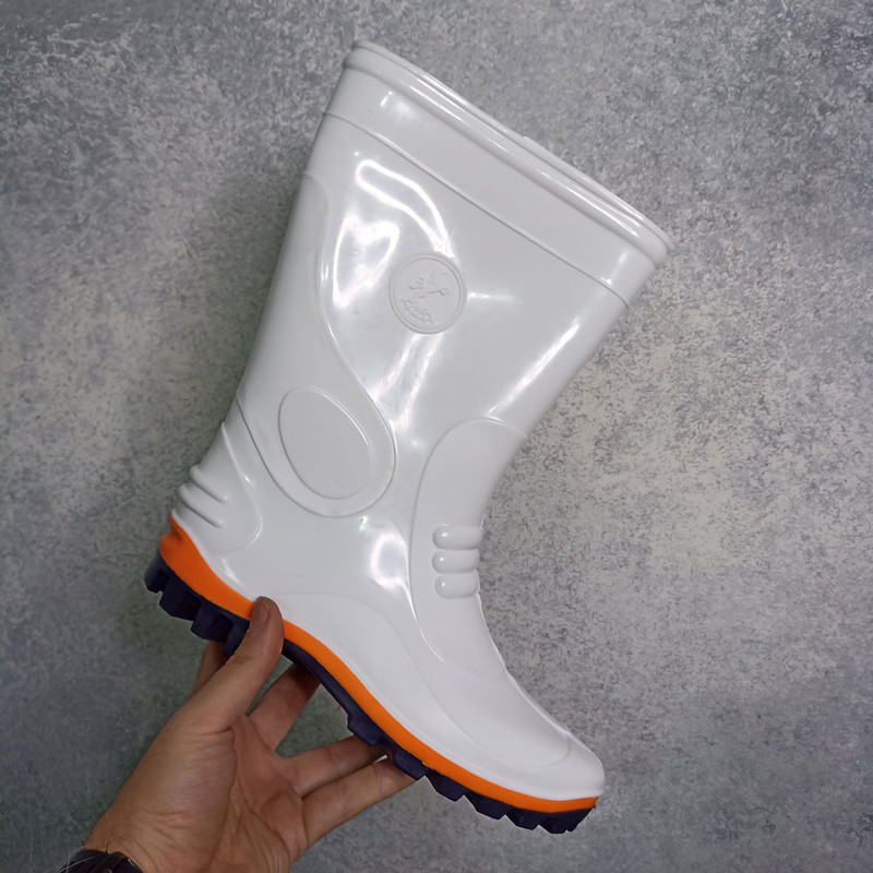 چکمه ایمنی مدل ساق کوتاه صادقی کد 1519-WH