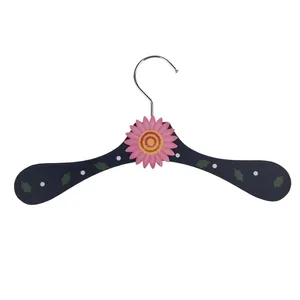 جا لباسی چوبی مدل Flower