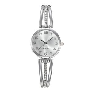 ساعت مچی عقربه‌ای کوارتز زنانه مدل لوکس کد 2