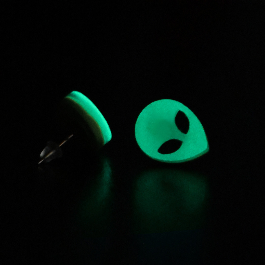 گوشواره زنانه مدل رزین شبتاب PRE_100 گوشواره زنانه مدل رزین شبتاب PRE_100