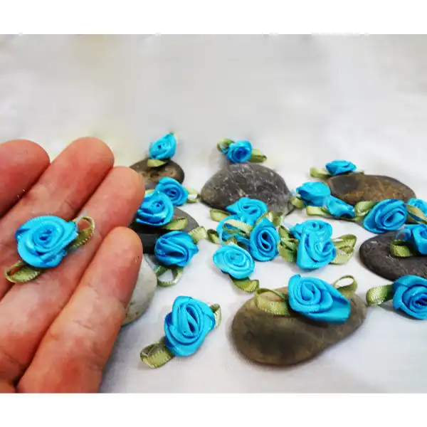 گل مصنوعی مدل ریز فانتزی کد 222 بسته 25 عددی