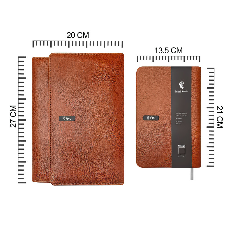 سالنامه 1404 پدیده نقش مدل چرمی قهوه ای به همراه دفتر یادداشت و روان نویس