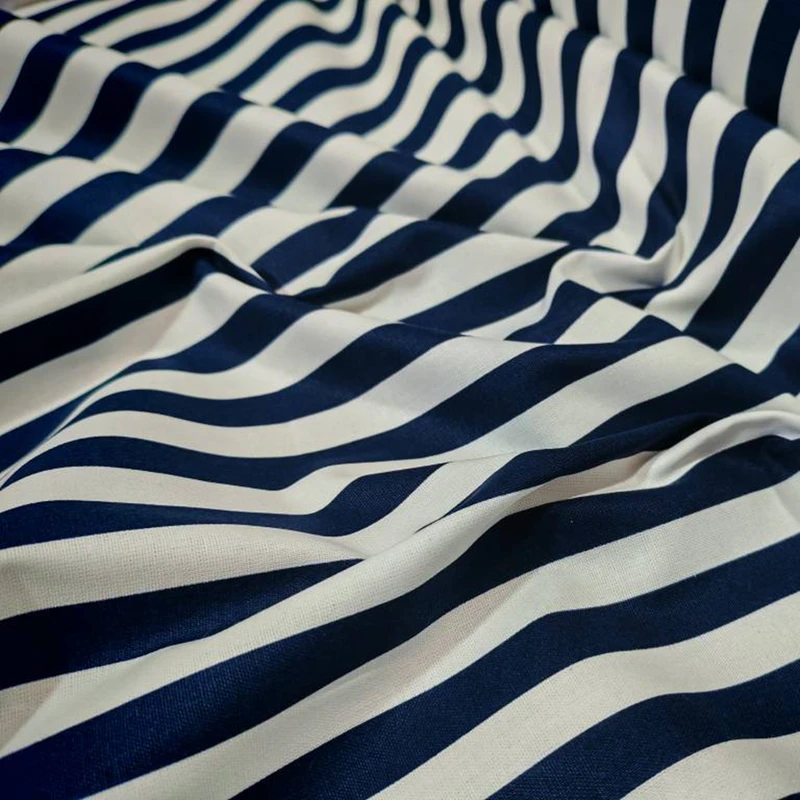 پارچه آشپزخانه عرض 1.6 متر مدل فیلور زیگزاگ رنگ سرمه‌ای