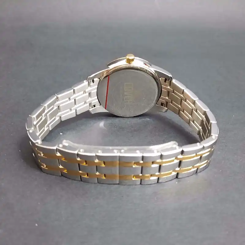 ساعت مچی عقربه ای زنانه کاور مدل CO195_08