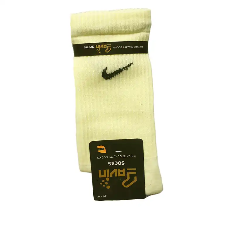 جوراب ورزشی مردانه آوین مدل king-fo