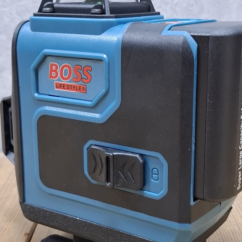 تراز لیزری صنعتی باس مدل BS16LI مجموعه 11 عددی