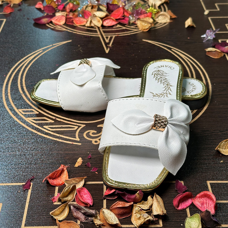 صندل زنانه مدل اپیون دار کاترین