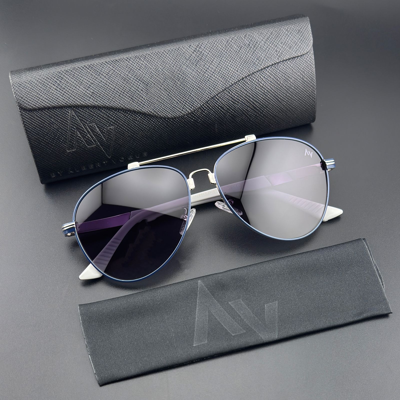 عینک آفتابی خلبانی پلاریزه آلبرت وگ مدل JS8528C05-P120 Polarized Flex - - 12