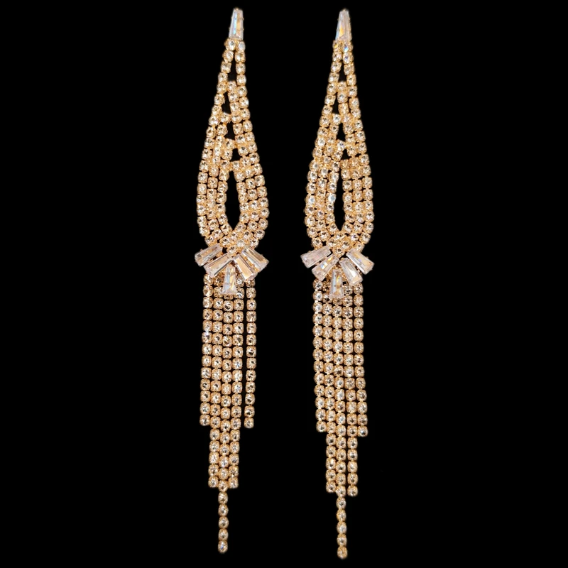 گوشواره میخی زنانه مدل ژورنالی نگینی مجلسی 