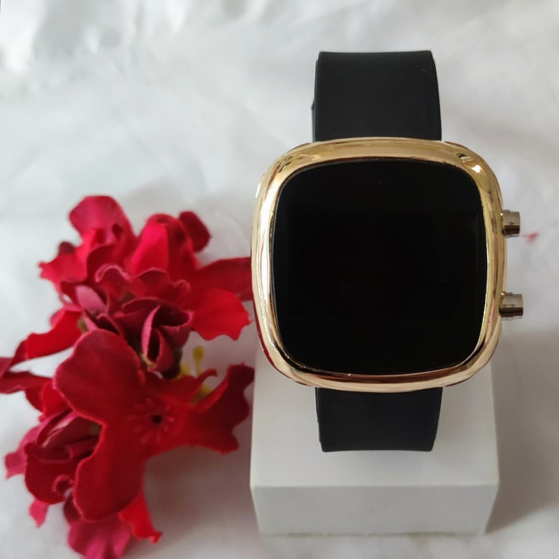 ساعت مچی دیجیتال والار مدل W1