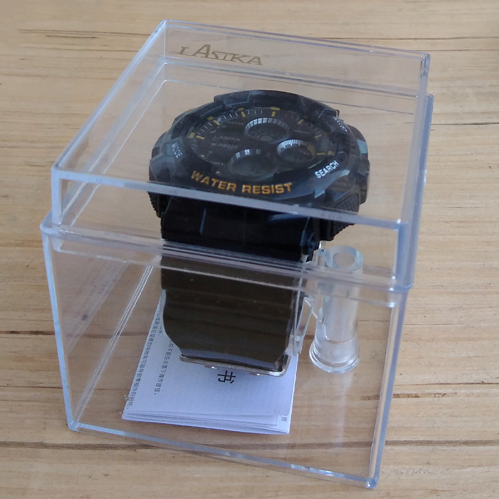 ساعت مچی دیجیتال پسرانه مدل اسپرت کد W-H7021-YLO ساعت مچی دیجیتال پسرانه مدل اسپرت کد W-H7021-YLO