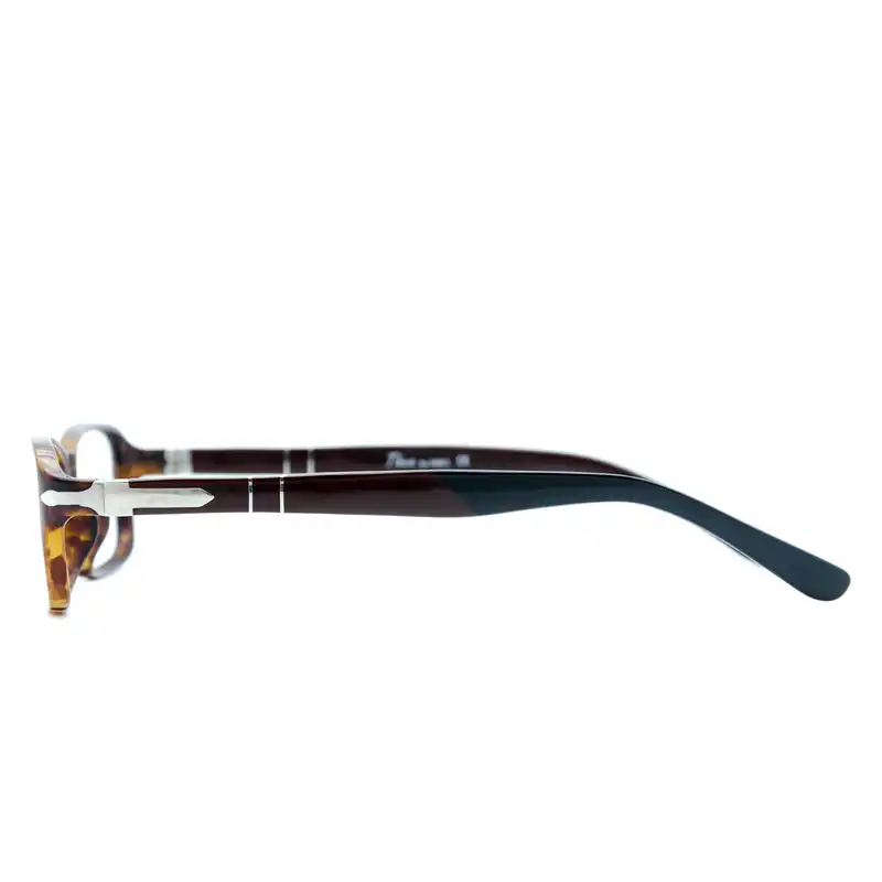 فریم عینک طبی ام اند او مدل Flavia-c24