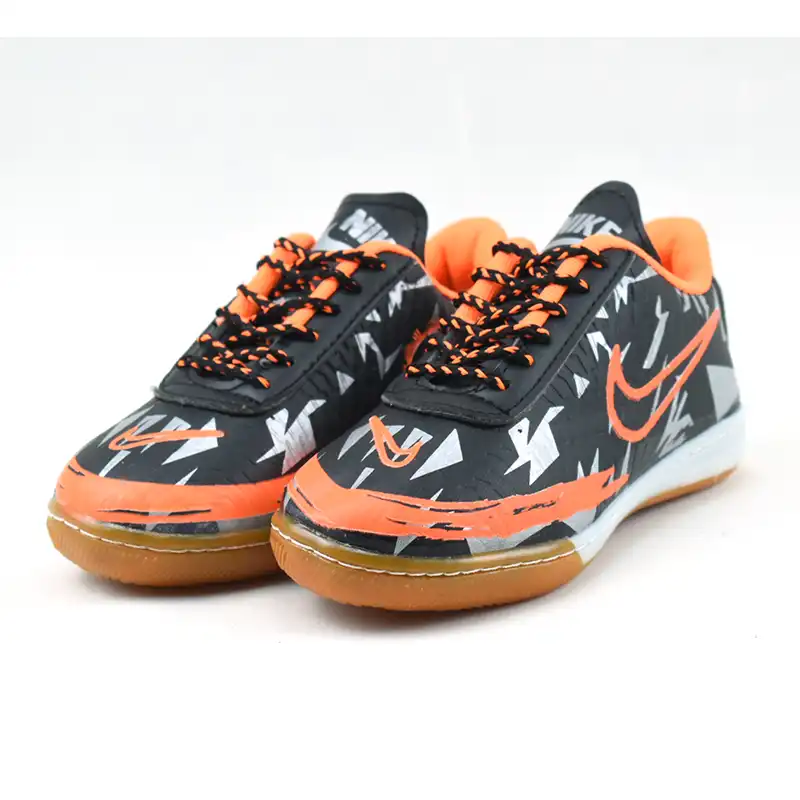 کفش فوتسال بچگانه مدل المپیاد کد C-8026