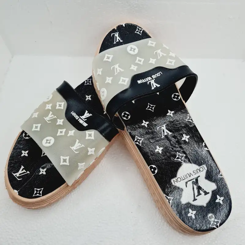 دمپایی زنانه کد BLK-333