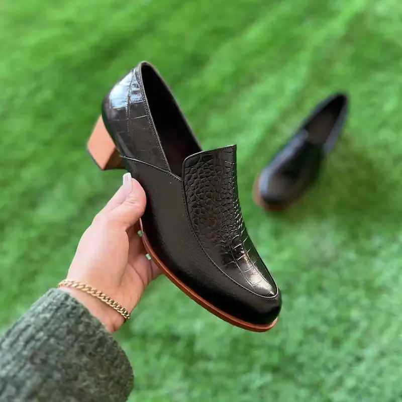 کفش زنانه مدل راینو کد M8010