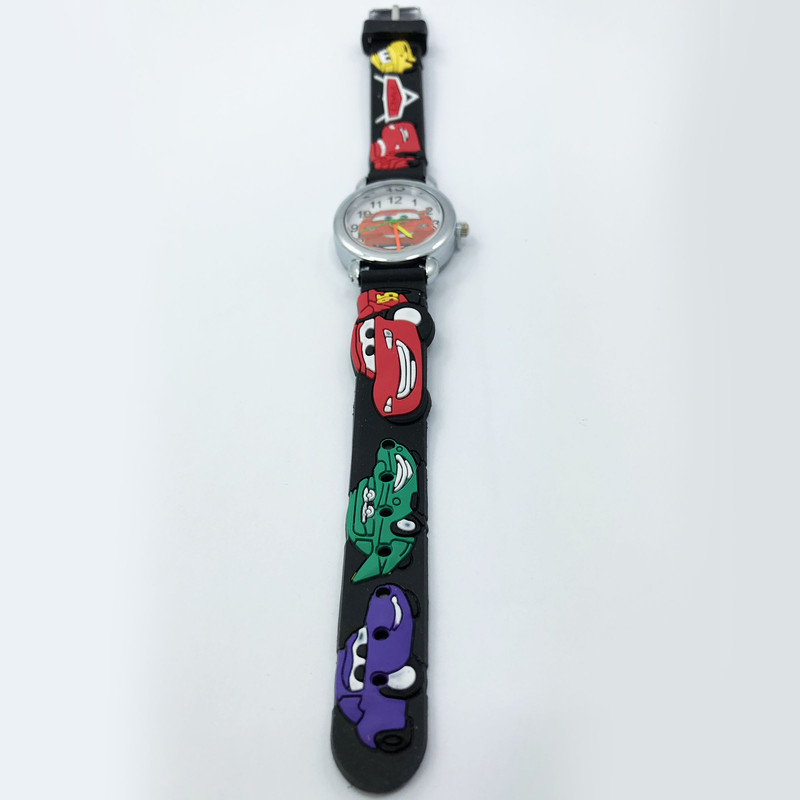 ساعت  مچی عقربه ای پسرانه مدل Cars