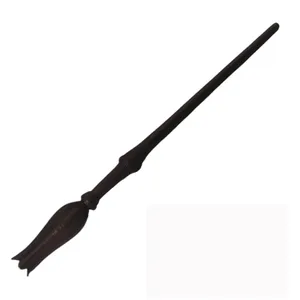 اسباب بازی زینتی مدل چوب دستی هری پاتر طرح لونا لاوگود به همراه کارت قطار