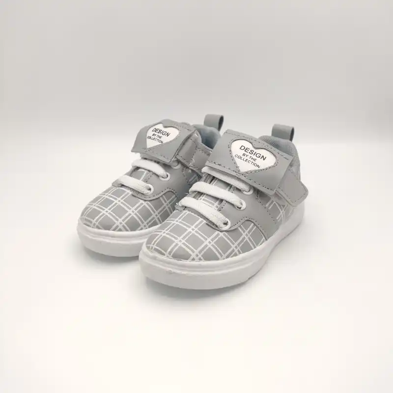 کفش راحتی  مدل مانا 1041WH