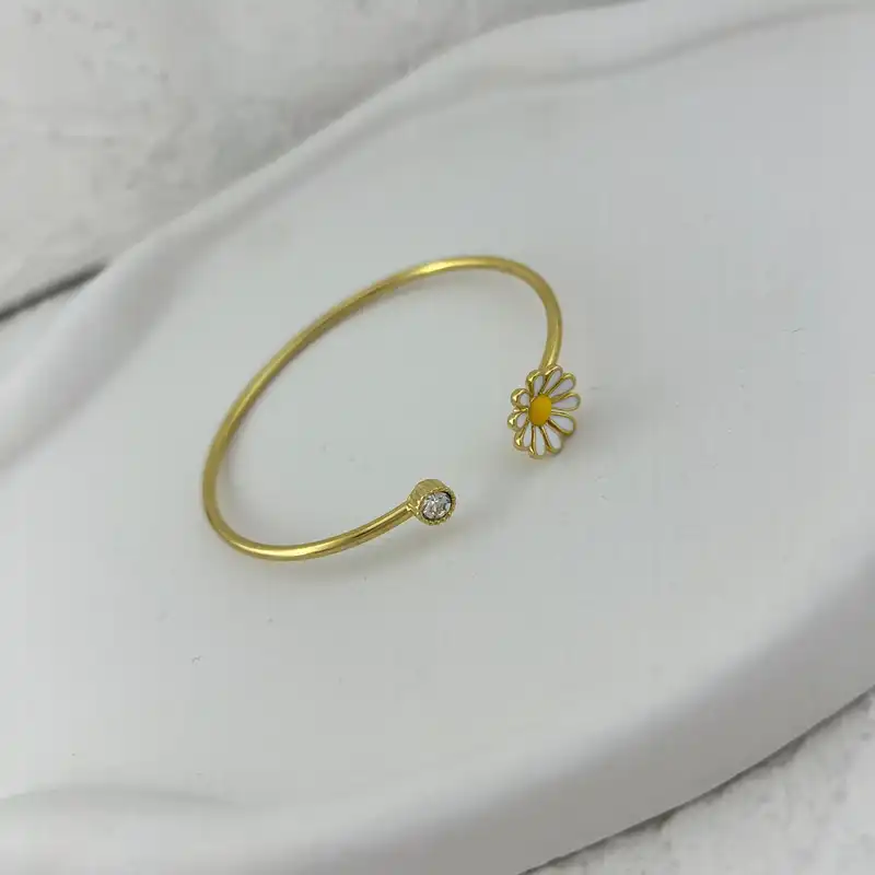 دستبند النگویی زنانه مدل گل بابونه کد B4798