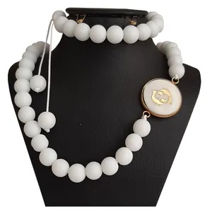 نیم ست زنانه طرح نماد ماه اسفند کد 8