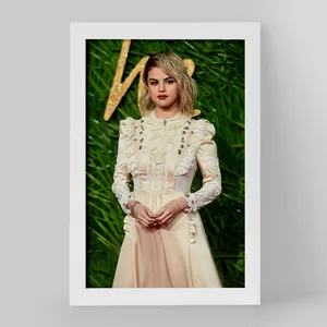 تابلو خندالو مدل سلنا گومز Selena Gomez کد 19205