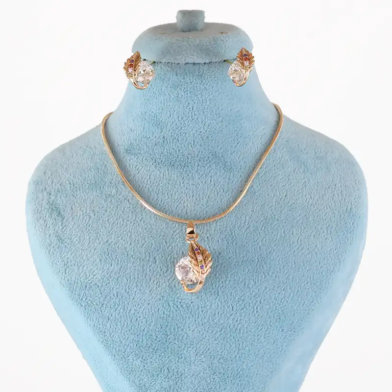 نیم ست زنانه ژوپینگ مدل برگ کد AA108