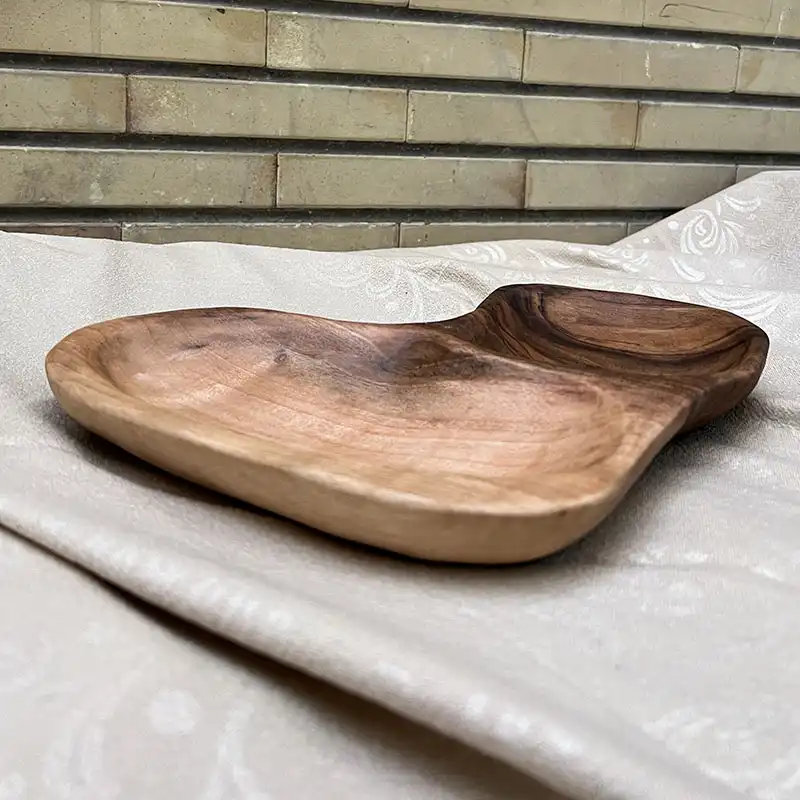 ظرف سرو چوبی مدل قلبی 1024