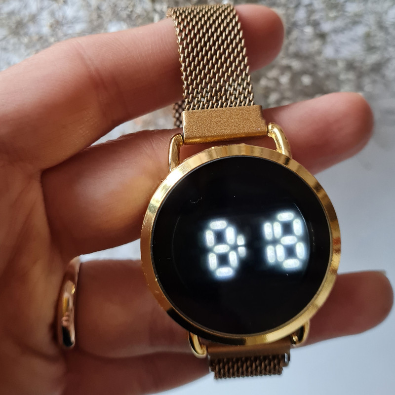 ساعت مچی دیجیتال مدل گرد