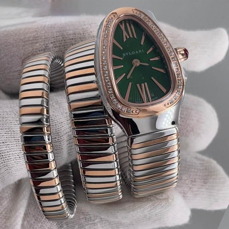 ساعت مچی عقربه ای زنانه بولگاری مدل snake RG دور نگین