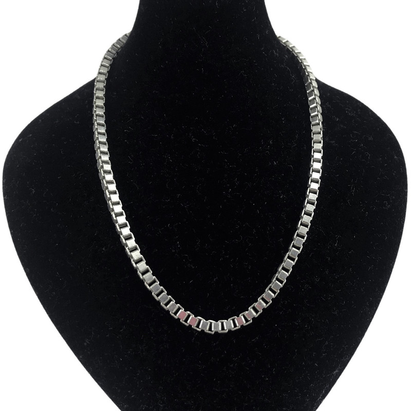 زنجیر نقره زنانه گالری ظهیرالدینی مدل ونیزی کد CHM-50 زنجیر نقره زنانه گالری ظهیرالدینی مدل ونیزی کد CHM-50