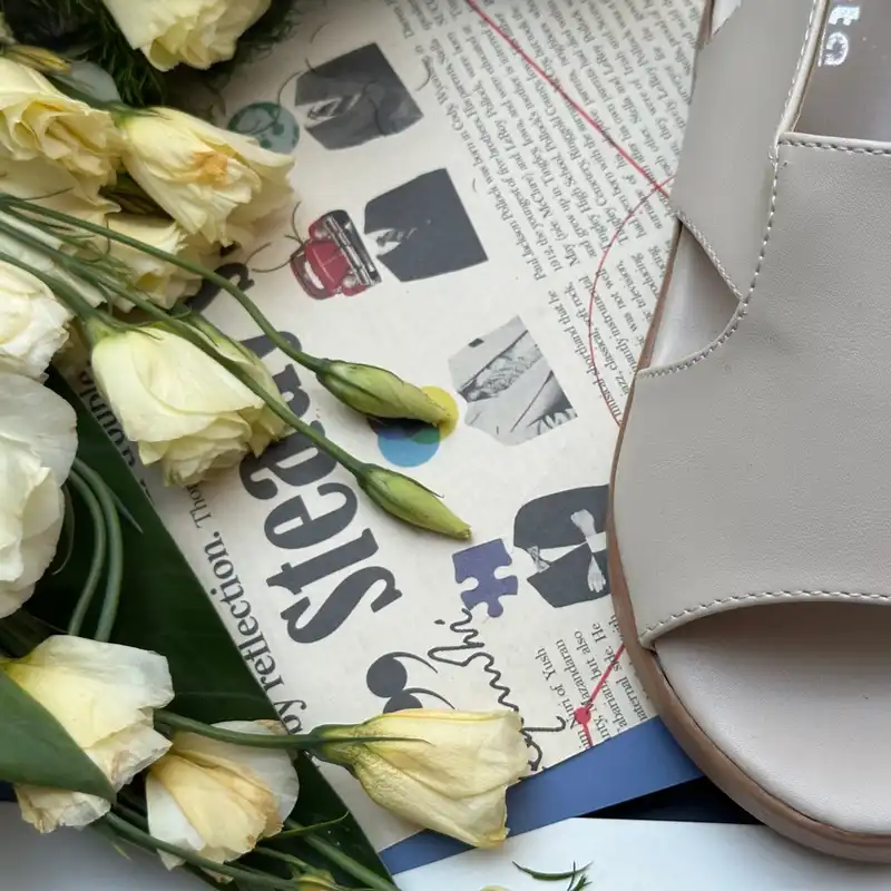 صندل زنانه نیکتا مدل مینا  LPS422-CR