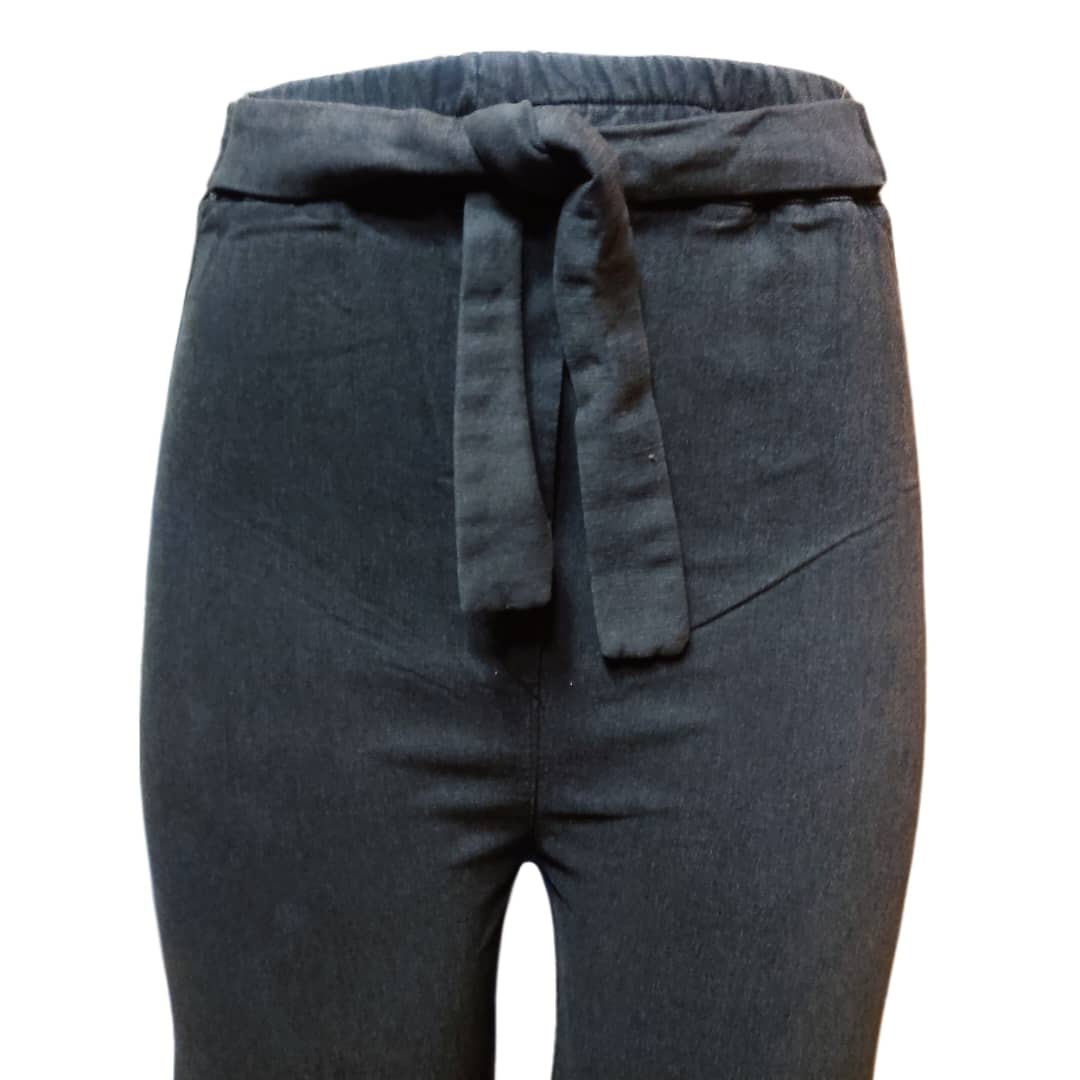 شلوار جین زنانه مدل نیم بگ نیل