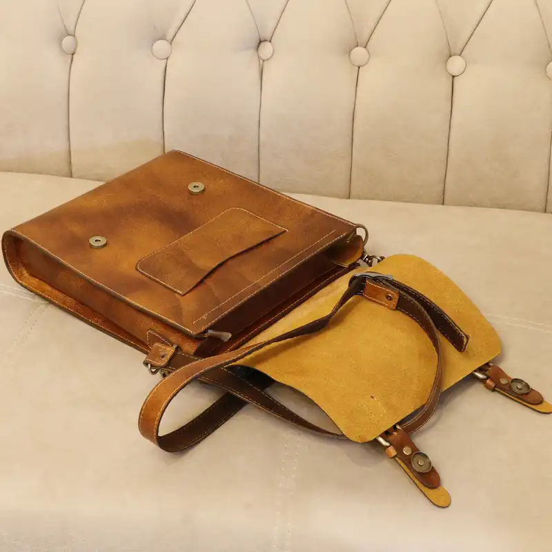 کیف رودوشی چرم بارثاوا مدل 1219