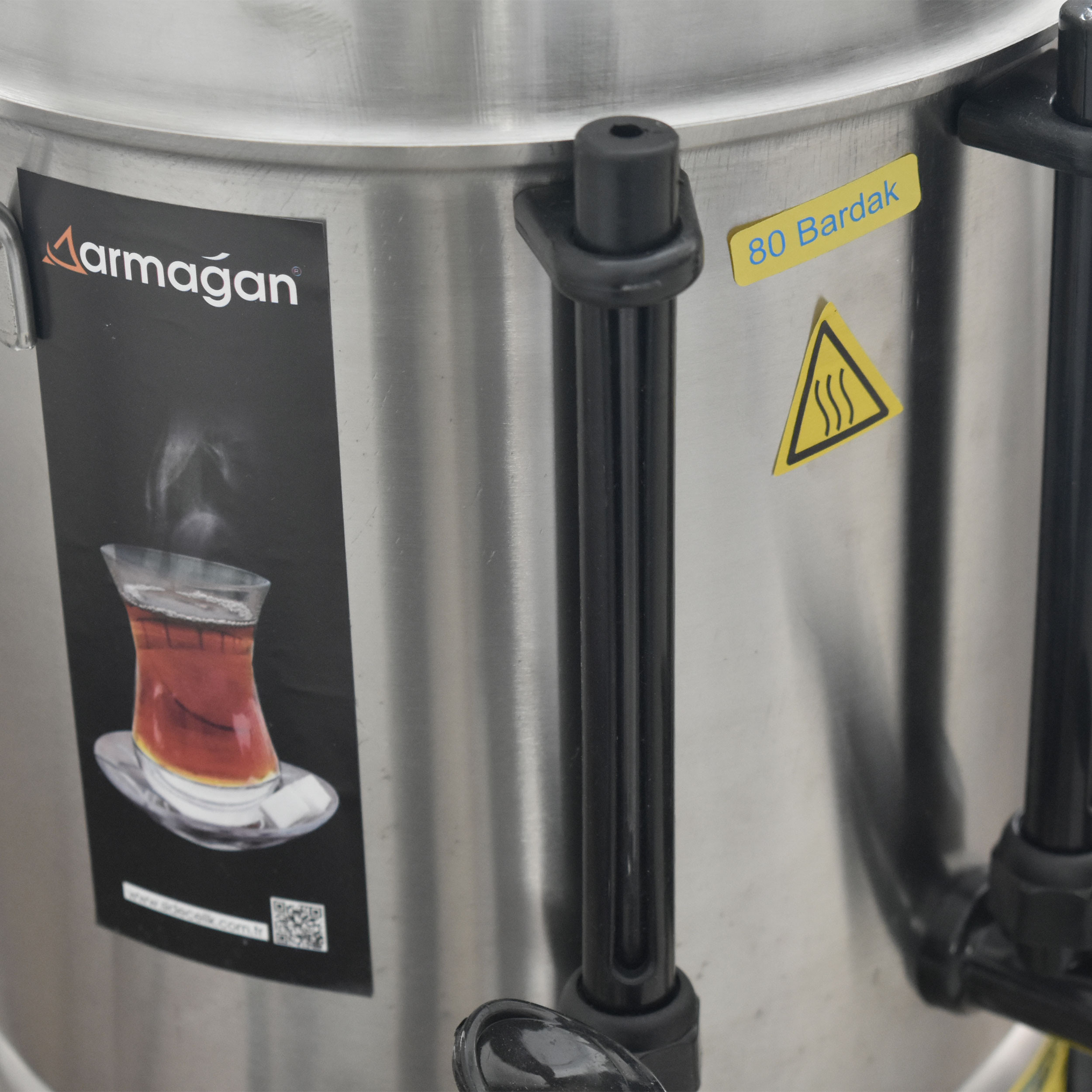 سماور برقی ارمغان مدل D - 876128 ظرفیت 12 لیتر