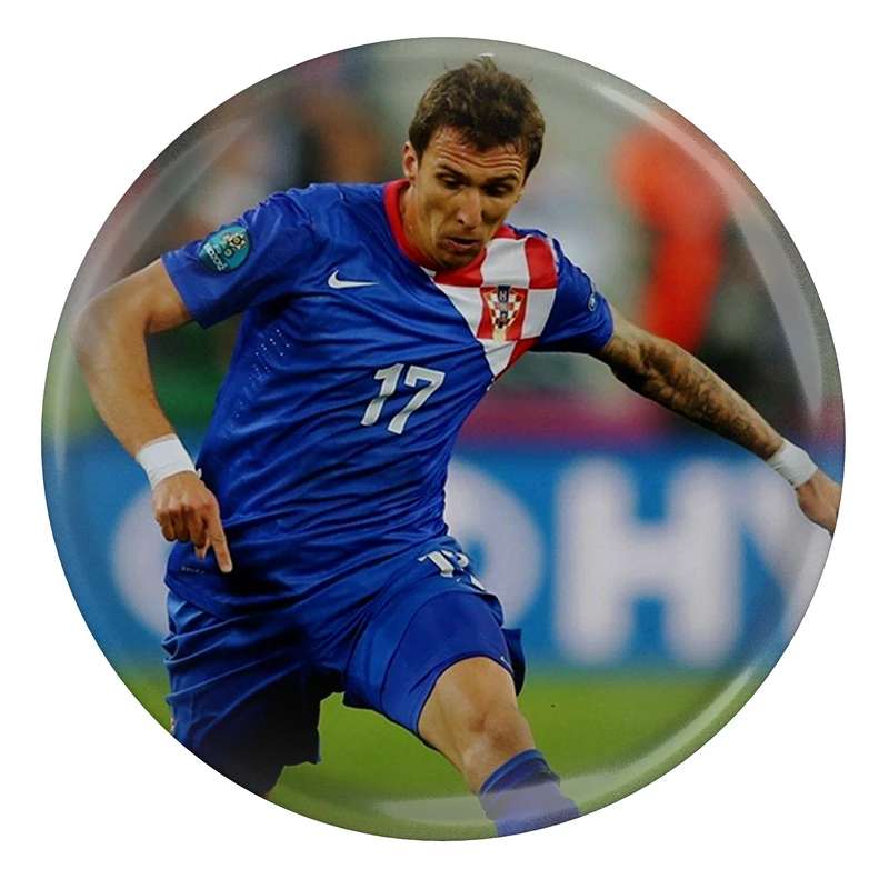 مگنت طرح بازیکن فوتبال ماریو مانجوکیچ مدل S4704 