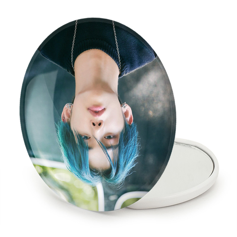 آینه جیبی خندالو طرح یونجون گروه تی اکس تی TXT مدل تاشو کد 19974