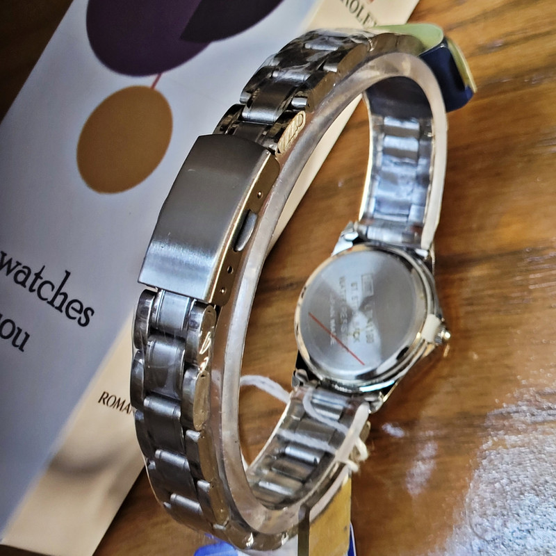 ساعت مچی عقربه ای زنانه مدل کلاسیک CA