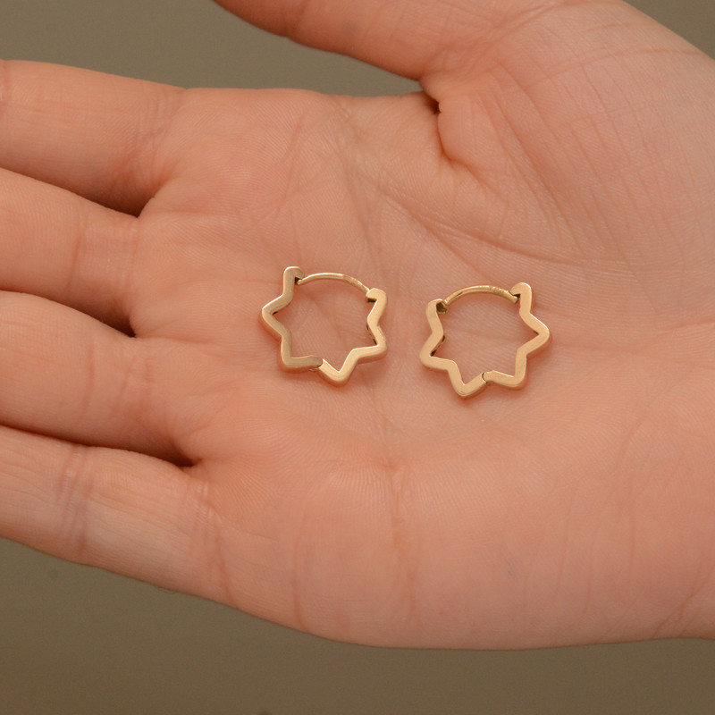 گوشواره طلا 18 عیار زنانه طلای مستجابی مدل حلقه ای کد 008