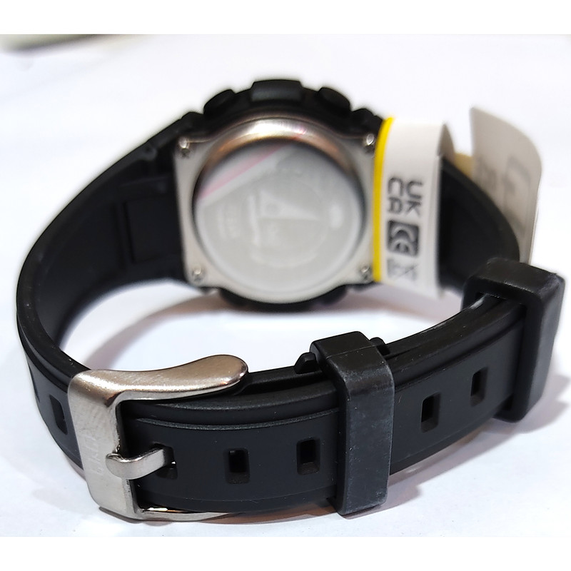 ساعت مچی دیجیتال کیو اند کیو مدل M187J006Y