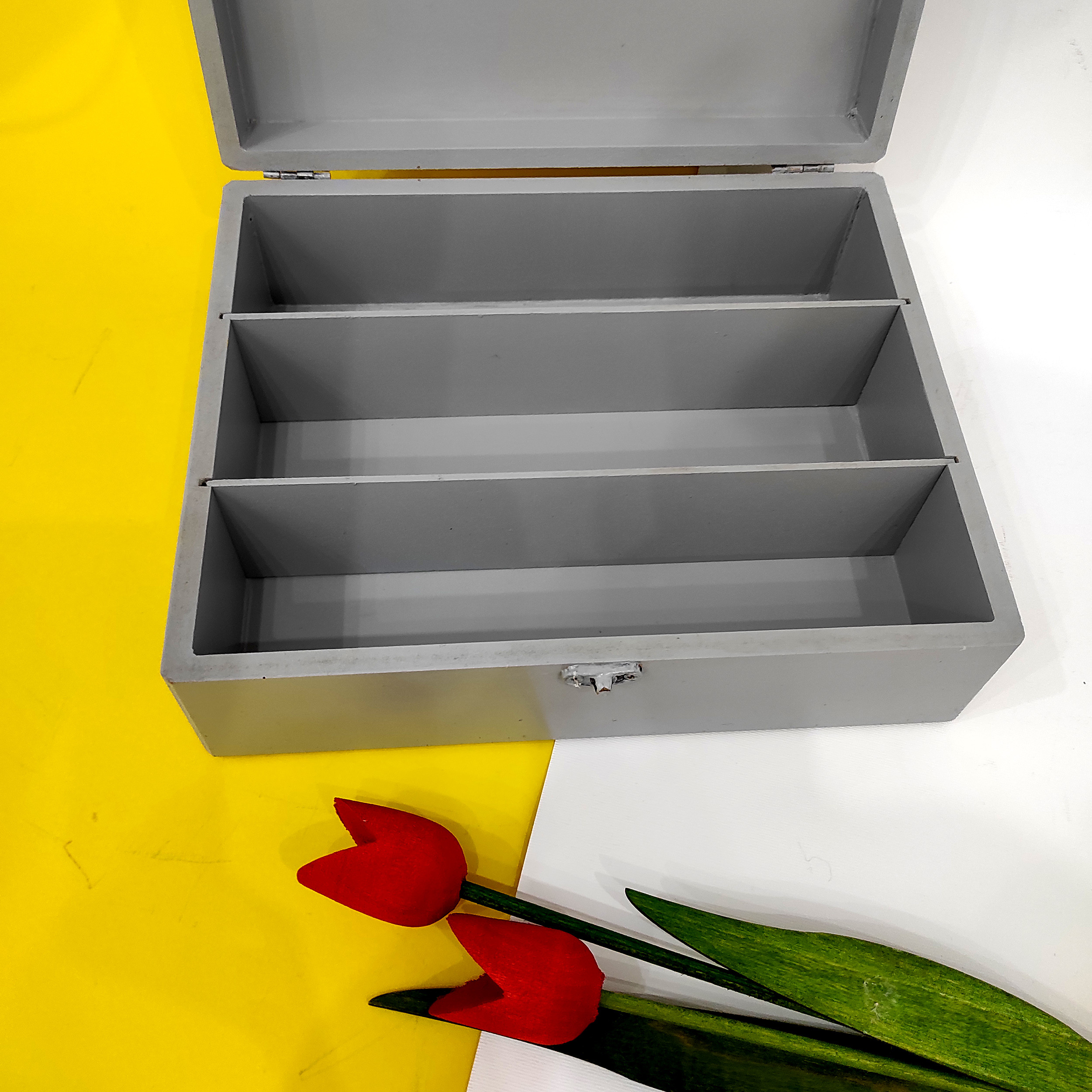 جعبه کمک‌های اولیه مدل tz2025