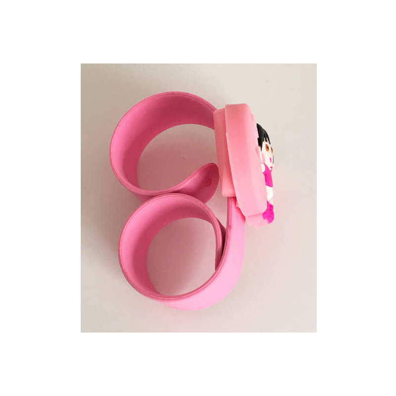 ساعت مچی دیجیتال دخترانه دورا کد 0006654 ساعت مچی دیجیتال دخترانه دورا کد 0006654