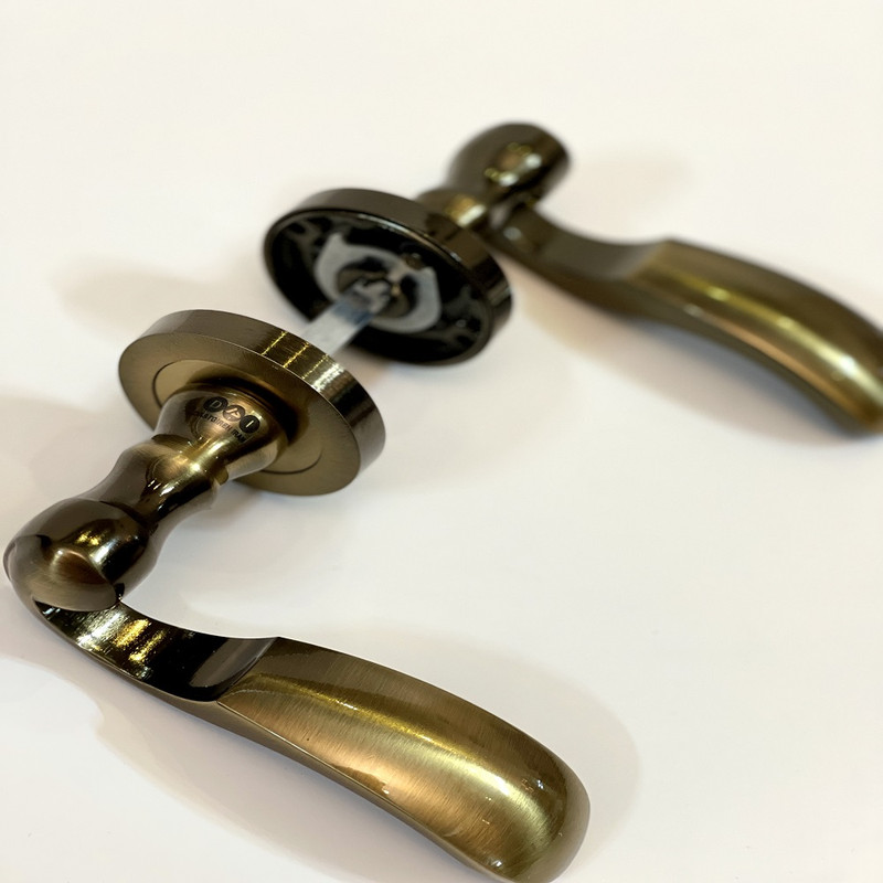 دستگیره در دستگیره ایران مدل 2800