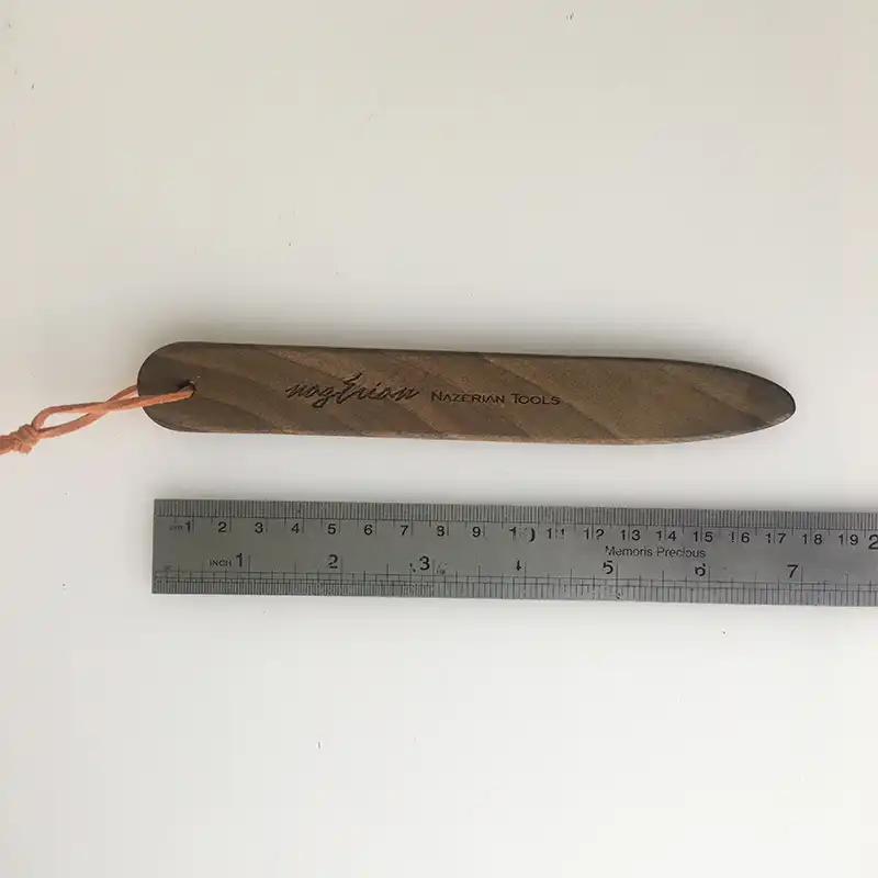 اسلیکر چرم ناظریان مدل Wood-nz01