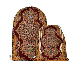 نظم دهنده سفری مدوپد طرح قالی قم ترنجی طره‌دار مدل C-Ghom163 بسته 2 عددی