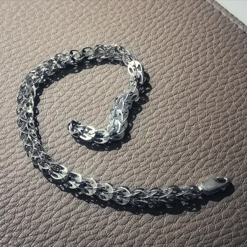 دستبند نقره زنانه مدل رویا D001