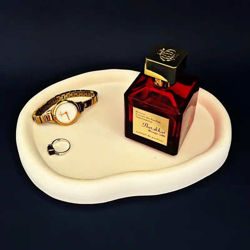 استند تزئینی مدل دفرمه بن سان