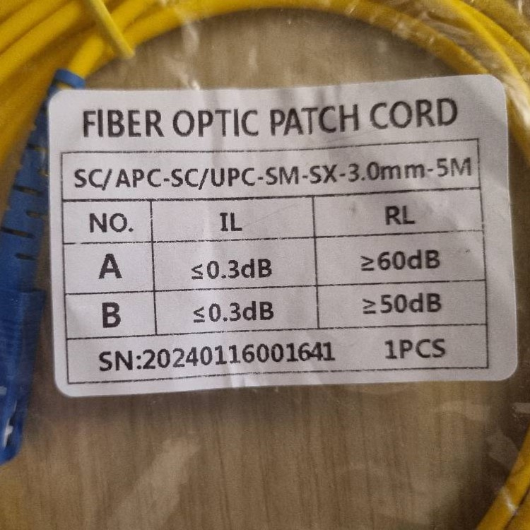 پچ کورد فیبر نوری مدل SC/APC-SC/UPC-SM-SX-3.0mm-5m