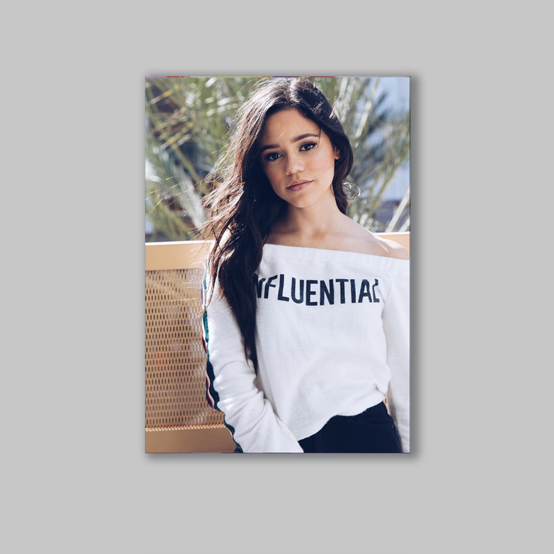 تابلو شاسی مدل جنا اورتگا Jenna Ortega کد LA-10410