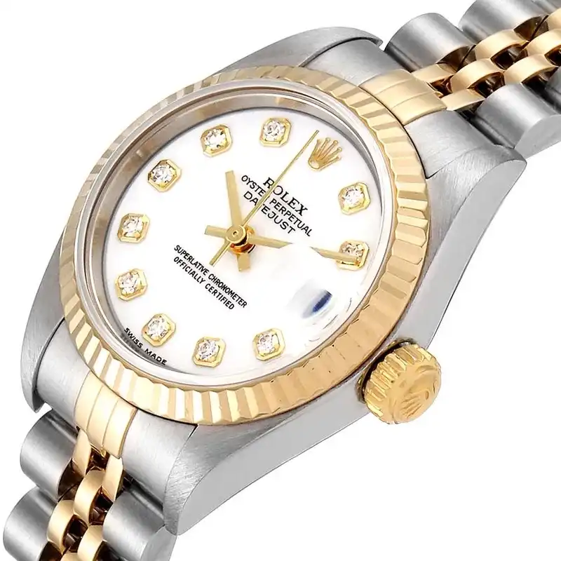 ساعت مچی عقربه ای زنانه  مدل دیت جاست S.zz