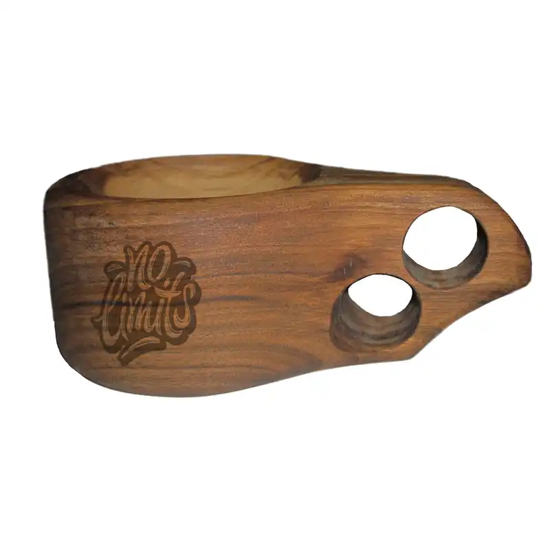 لیوان چوبی مدل تایپوگرافی